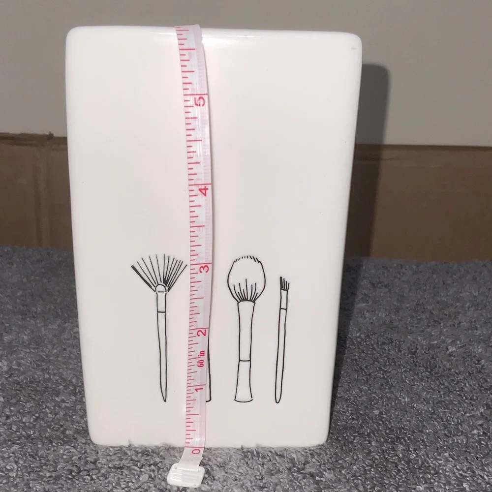 Rae Dunn BRUSHES holder